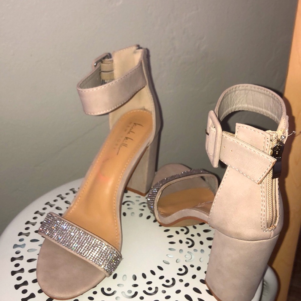 Nicole Miller rhinestone nude heels - size 8.5